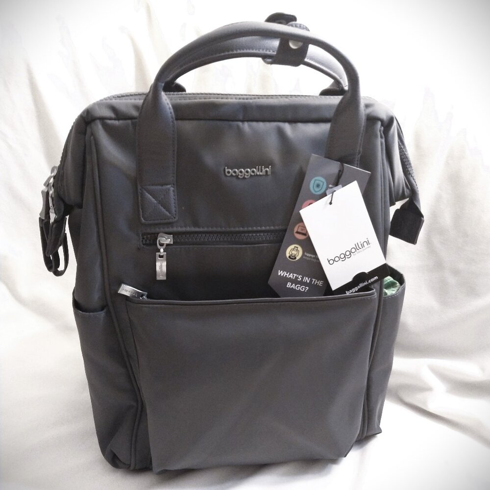 NWT Baggallini Soho Gray Nylon Travel Laptop Backpack with RFID 15" Ht